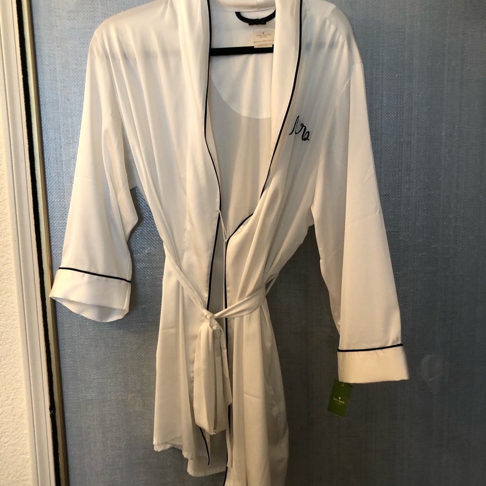 Kate Spade Mrs. Robe